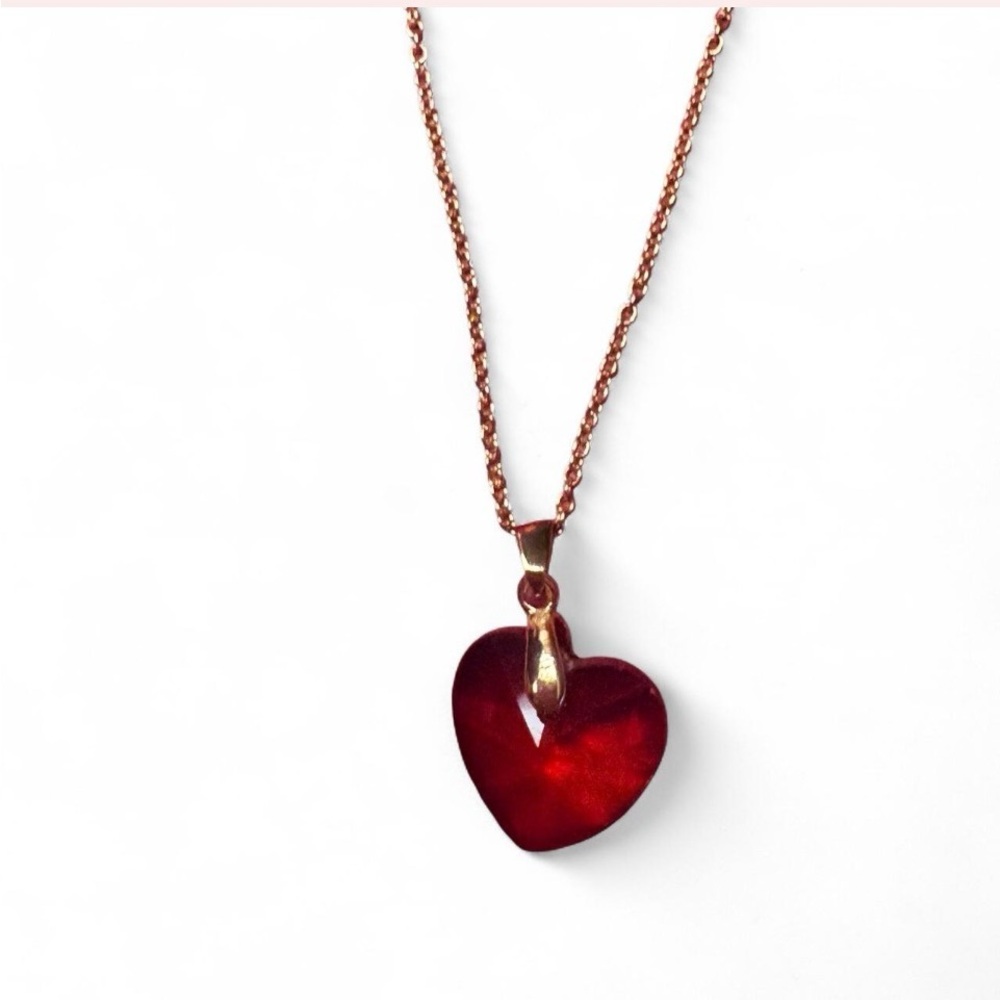 Gold and Red Heart Jewelry Set - Picture 4 of 7